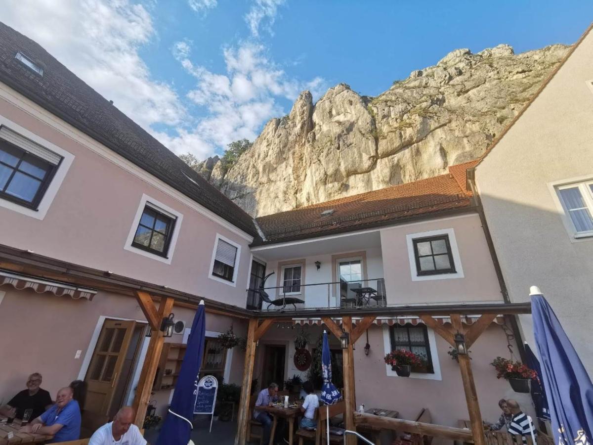 Gasthaus Felsenwastl Essing Eksteriør bilde
